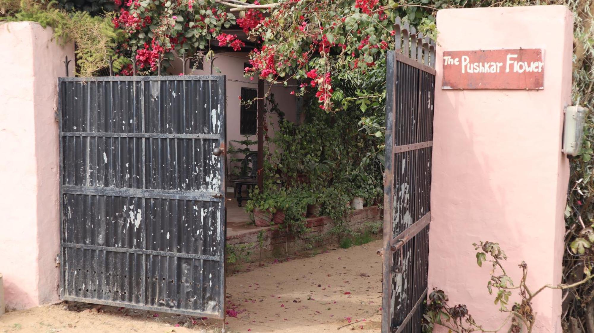 Hotel The Pushkar Flower Exterior foto